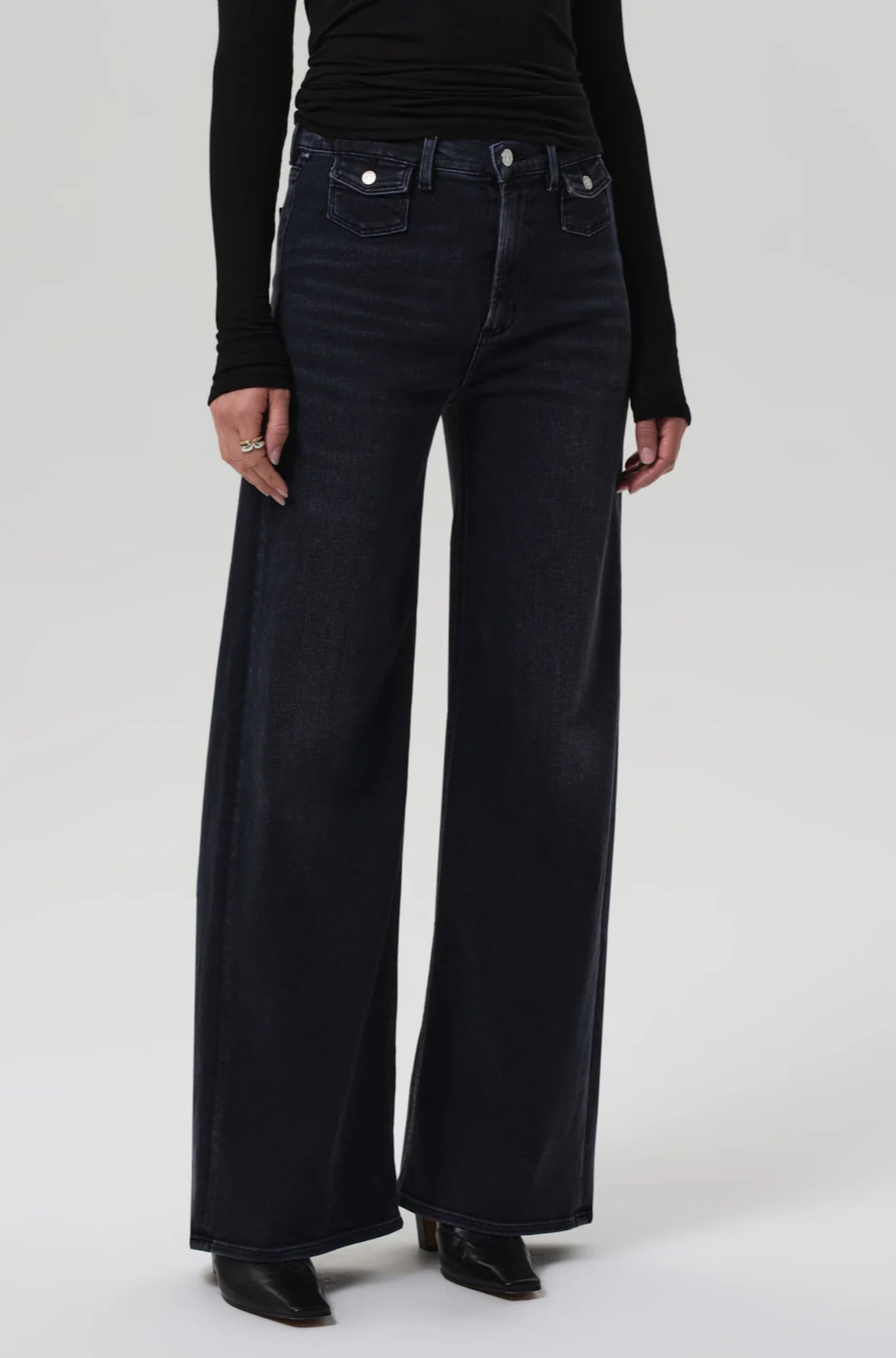 Issy Wide Leg In Washed Black