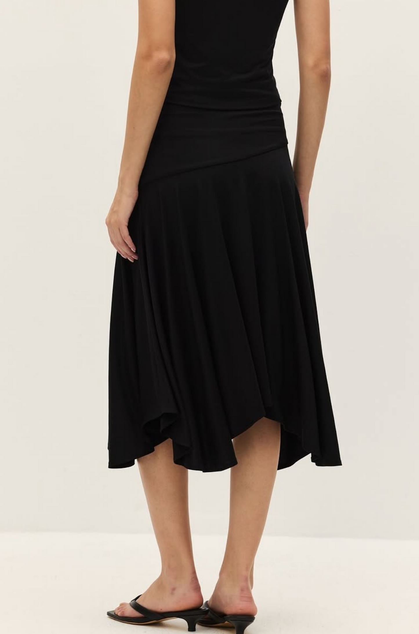 Irena Skirt in Black