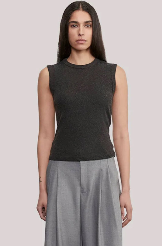 Cashmere New Classic Sleeveless Crew