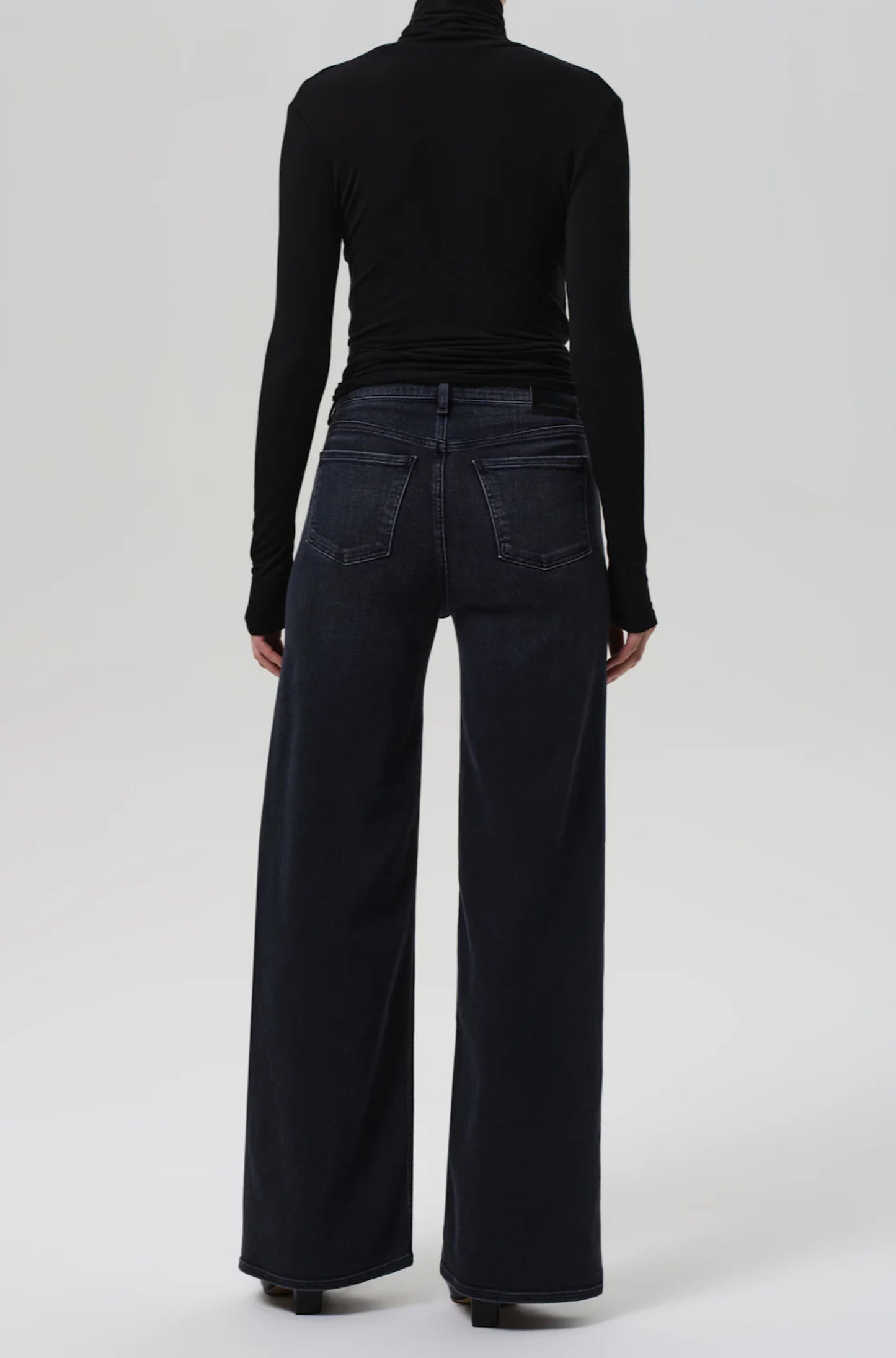 Issy Wide Leg In Washed Black
