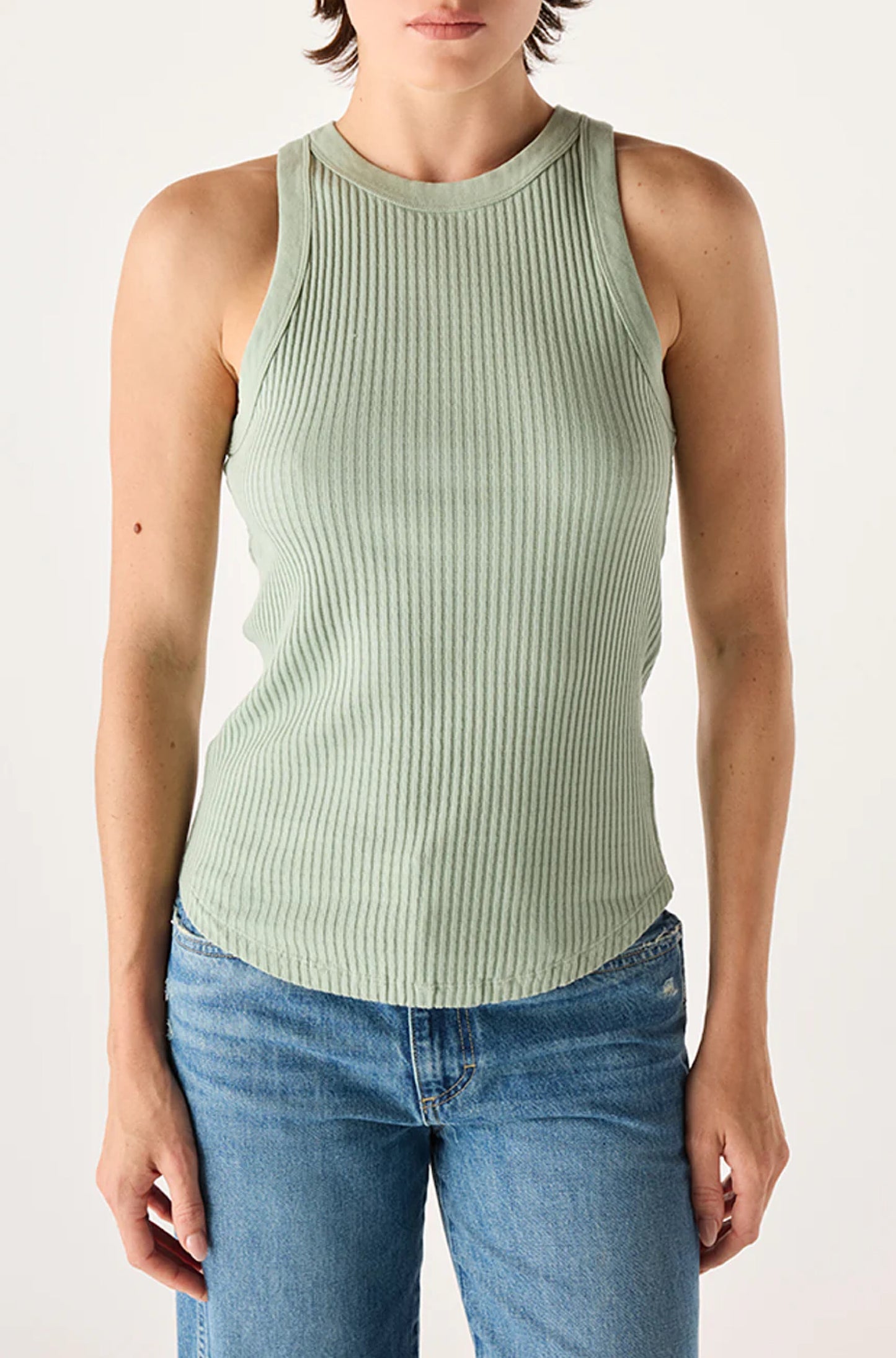 Vera Tank in Seagrass