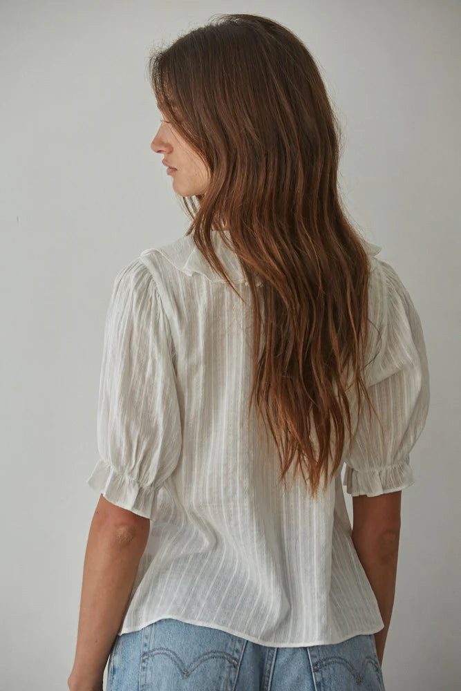 Woven Cotton Buttondown V-Neck Short Sleeve Top in White