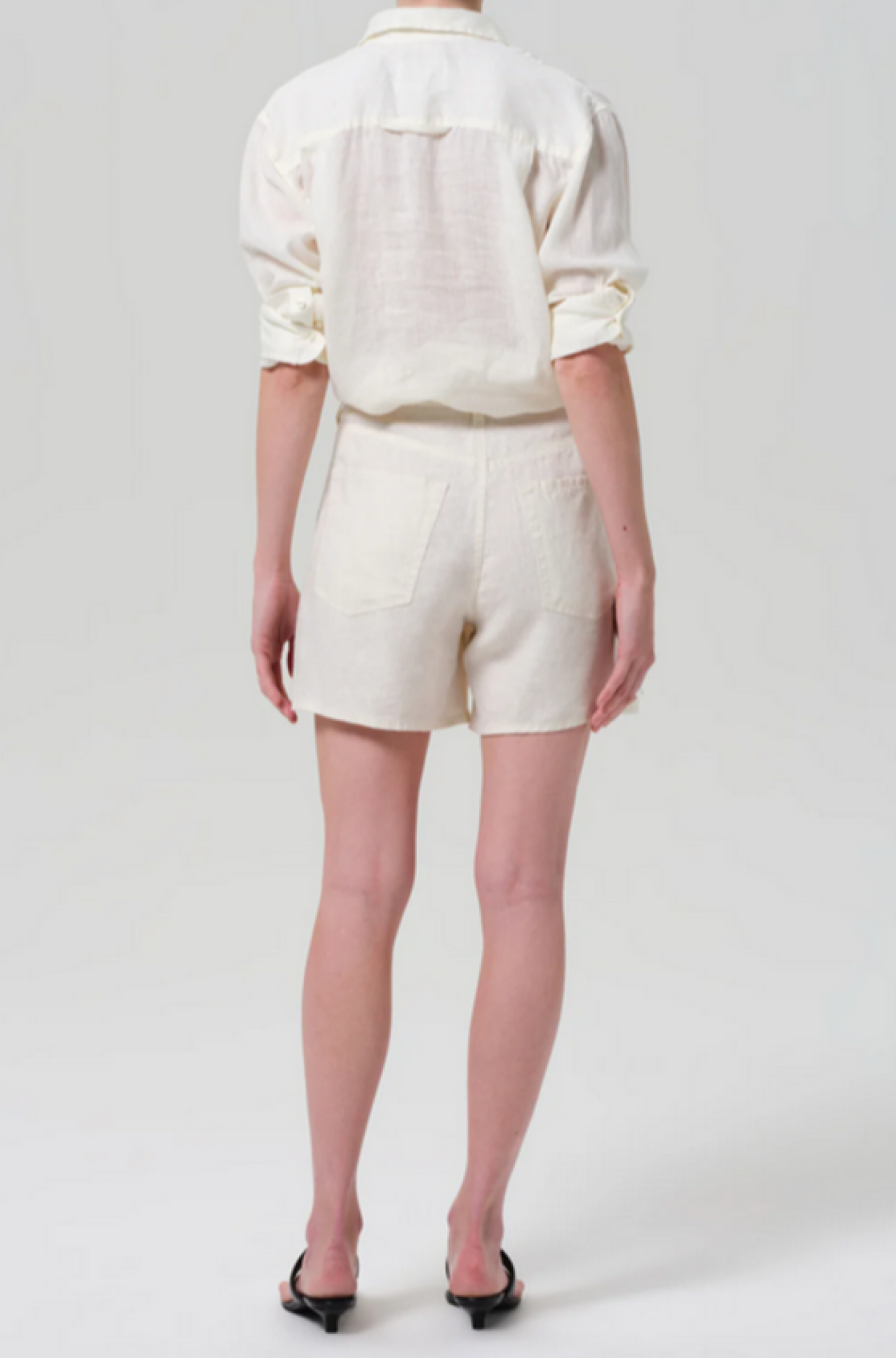 Brynn Drawstring Linen Short in Vanilla