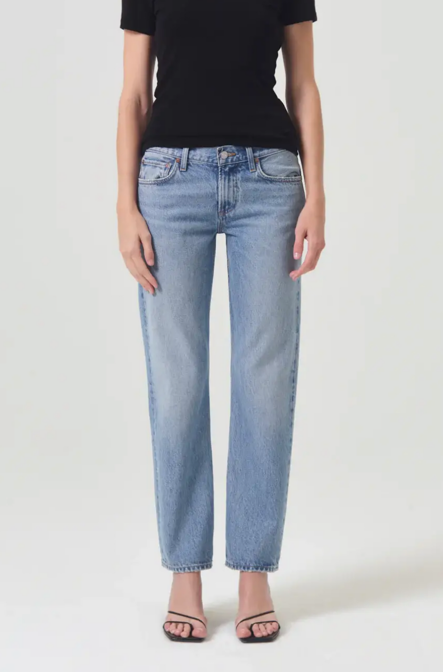 Amber Low Rise Straight in Libertine