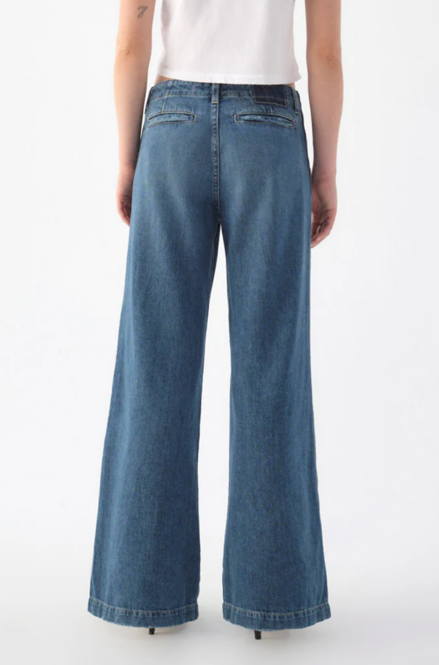 Edith Trouser in Romance